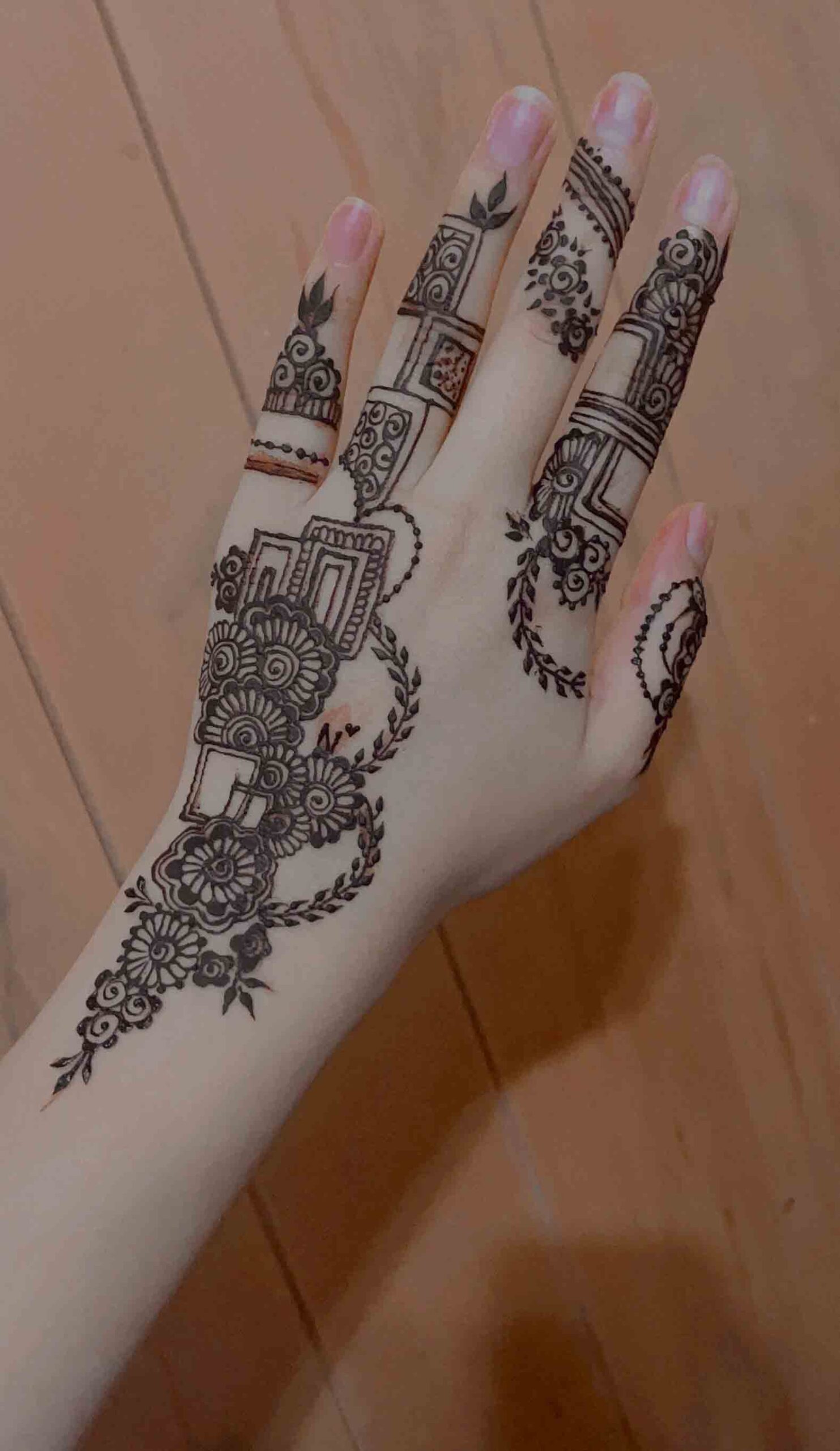 Eid mehndi design 2024