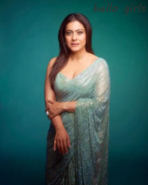 Kajol’s Sari Moments Made Her The Coolest Mom