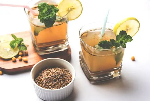 5 Detox Drinks To Have On An Empty Stomach For Weight Loss