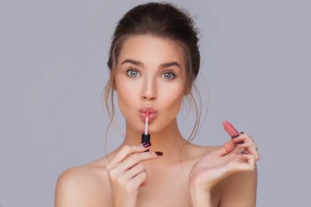 8 Easy Steps To Get The Perfect Nude Makeup Look