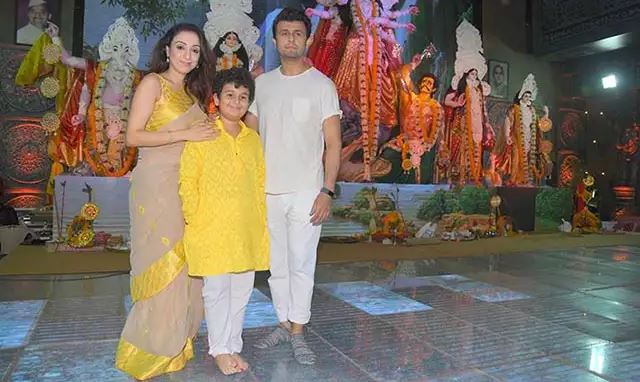 How to celebrate Durga Puja like celebrities